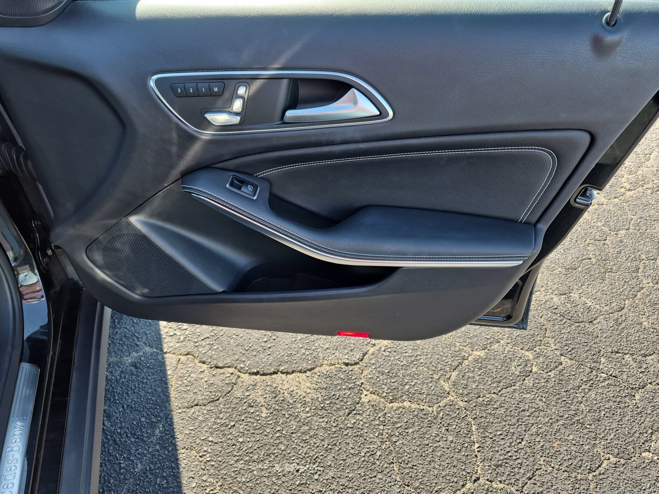 Used 2019 Mercedes-Benz GLA 250 4MATIC image 33