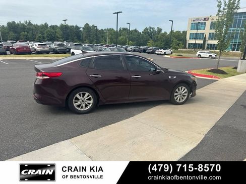 Used 2016 Kia Optima LX FWD image 11