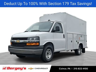 New 2025 Chevrolet Express 3500 w/ Power Convenience Package
