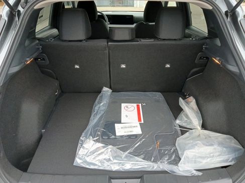 New 2026 Nissan Kicks SV w/ SV Premium Package FWD image 15
