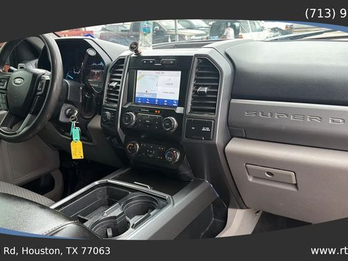 Used 2021 Ford F250 XLT w/ XLT Value Package AWD/4WD image 37