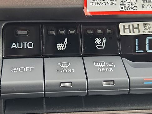 New 2026 Toyota Camry XLE AWD/4WD image 18