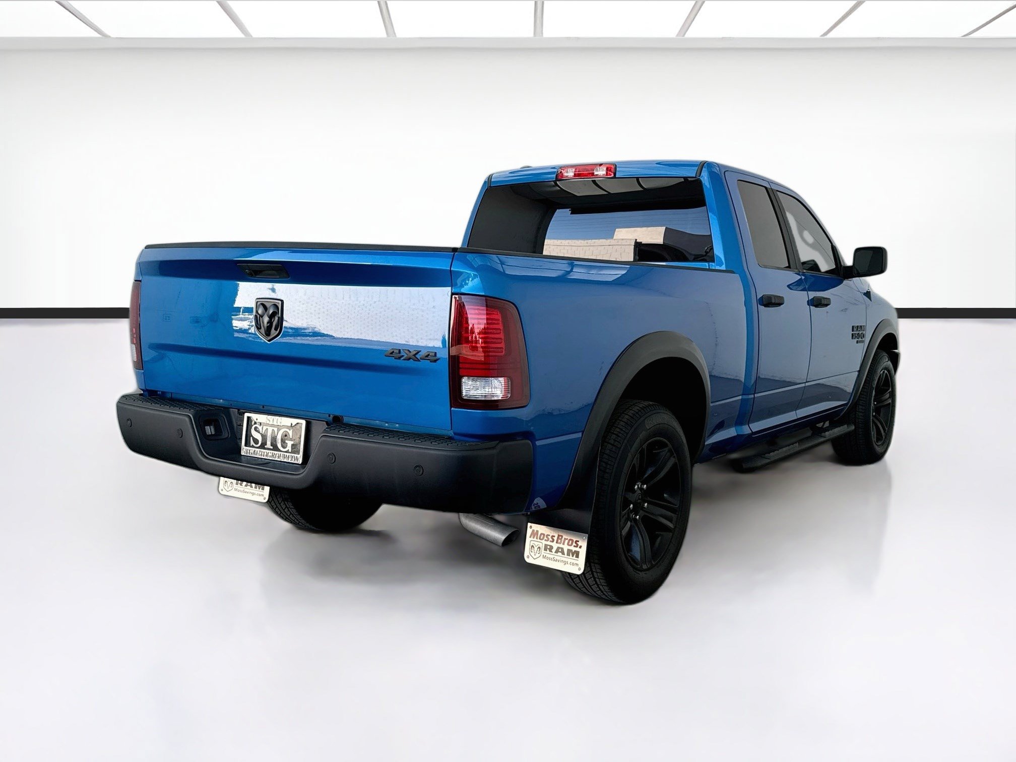 Used 2022 RAM 1500 Warlock AWD/4WD image 4