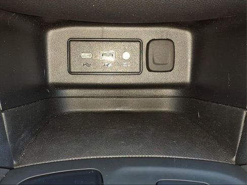 Used 2023 Chevrolet Equinox RS image 21