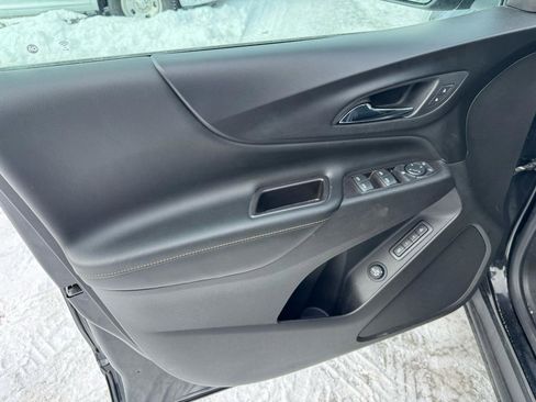 Used 2021 Chevrolet Equinox Premier image 9