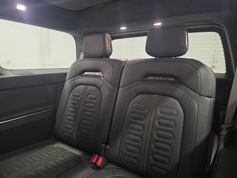 Used 2024 Rivian R1S Adventure AWD/4WD image 22