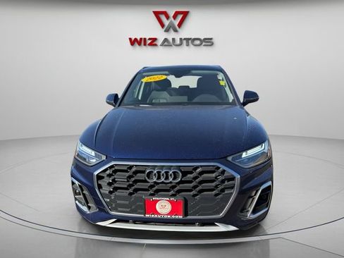 Used 2022 Audi Q5 2.0T Premium w/ Convenience Package image 2
