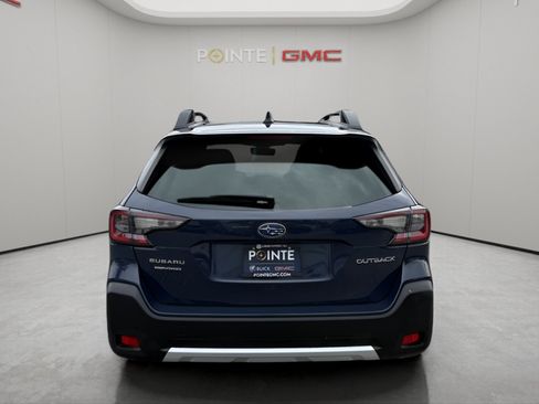 Used 2023 Subaru Outback Limited AWD/4WD image 5