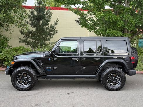 Used 2022 Jeep Wrangler Unlimited Rubicon 4xe w/ Cold Weather Group image 6