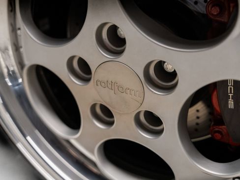 Used 2009 Porsche 911 Carrera RWD image 36