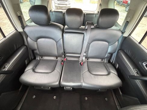 Used 2023 Nissan Armada SL image 40