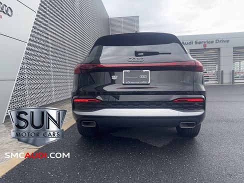 Certified 2025 Audi Q5 Premium w/ Convenience Package image 28
