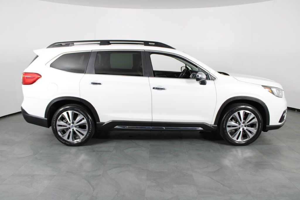 Used 2019 Subaru Ascent Touring w/ Popular Package #3 AWD/4WD image 11