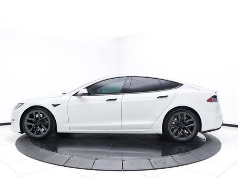 Used 2022 Tesla Model S Plaid image 6