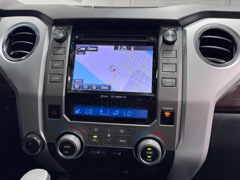 Used 2014 Toyota Tundra Limited AWD/4WD image 9