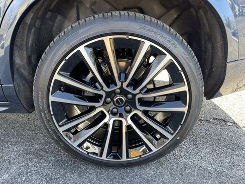 New 2026 Volvo XC90 B6 Plus image 11