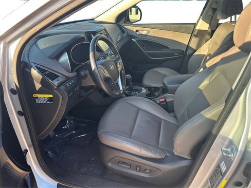 Used 2016 Hyundai Santa Fe Limited w/ Option Group 04 image 10