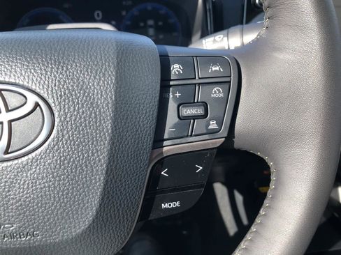 New 2026 Toyota Camry XLE image 8