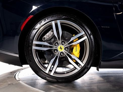 Certified 2019 Ferrari Portofino image 20