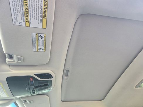 Used 2022 Subaru Outback Limited XT image 24