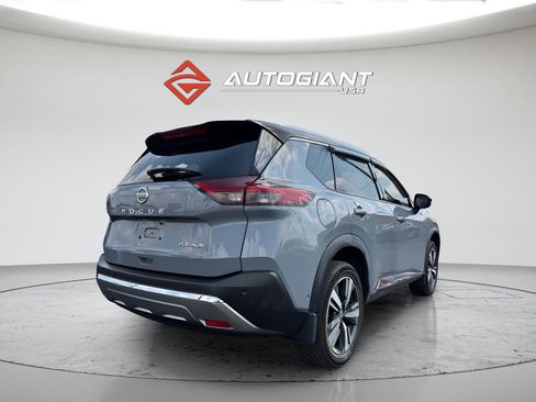 Used 2021 Nissan Rogue Platinum FWD image 7