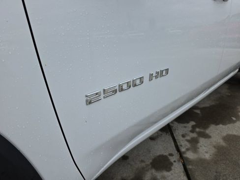 Used 2025 Chevrolet Silverado 2500 LT w/ Convenience Package AWD/4WD image 34