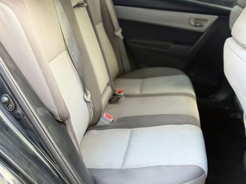 Used 2018 Toyota Corolla LE FWD image 20