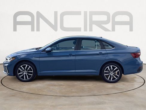 New 2026 Volkswagen Jetta SE FWD image 5