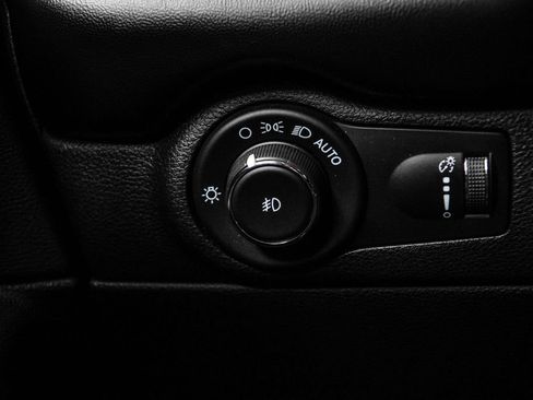 Used 2021 Dodge Durango SXT RWD image 29