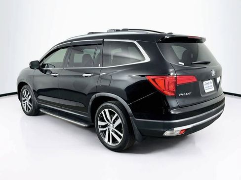 Used 2016 Honda Pilot Touring image 4