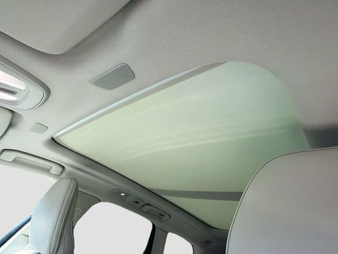 Used 2022 Volvo XC60 B6 Inscription w/ Advanced Package image 27