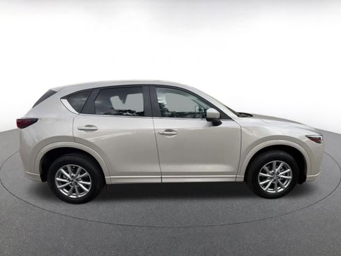 Used 2025 MAZDA CX-5 AWD 2.5 S w/ Select Package image 16