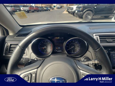 Used 2017 Subaru Outback 2.5i Limited image 10