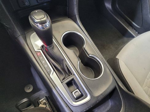 Used 2018 Chevrolet Equinox LS FWD image 26