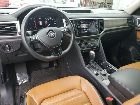 Used 2018 Volkswagen Atlas SEL Premium AWD/4WD image 9