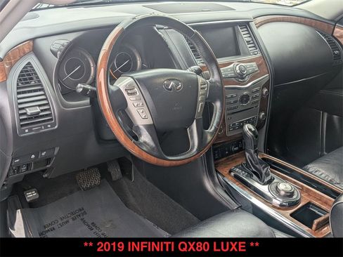 Used 2019 INFINITI QX80 Luxe w/ Proassist Package image 21