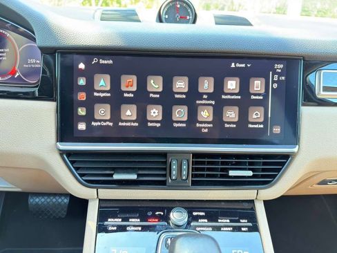 Certified 2023 Porsche Cayenne Platinum Edition AWD/4WD image 13