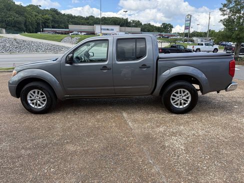 Used 2019 Nissan Frontier SV AWD/4WD image 8