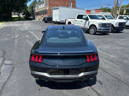 New 2025 Ford Mustang EcoBoost image 7