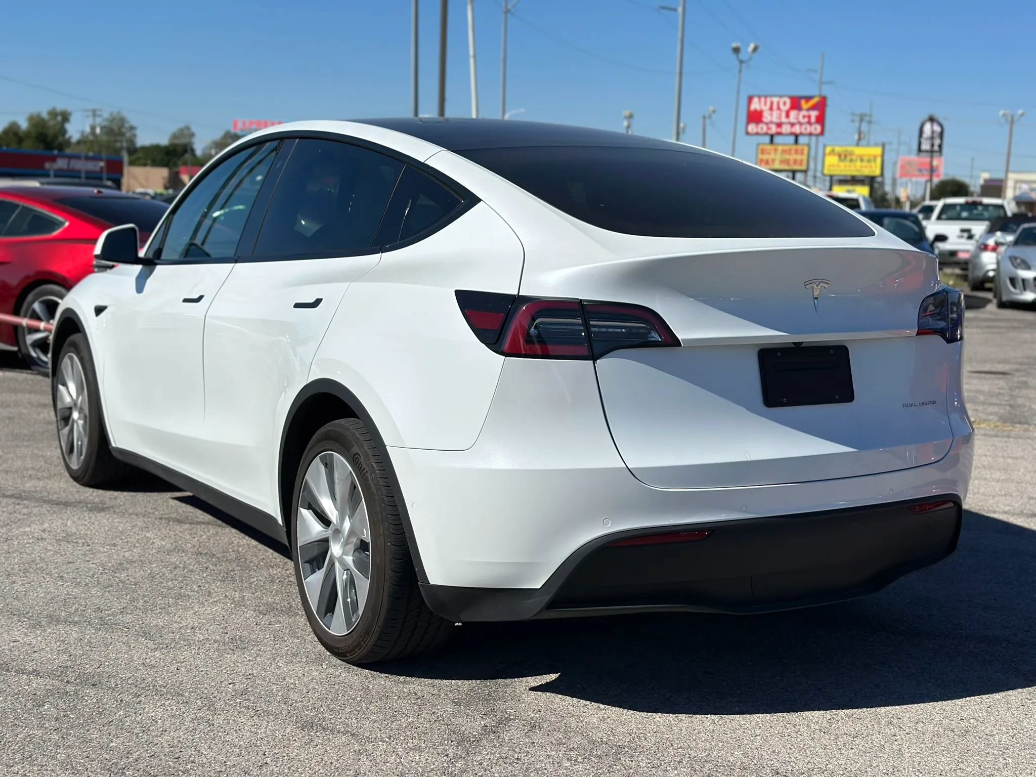 Used 2020 Tesla Model Y Long Range AWD/4WD image 8