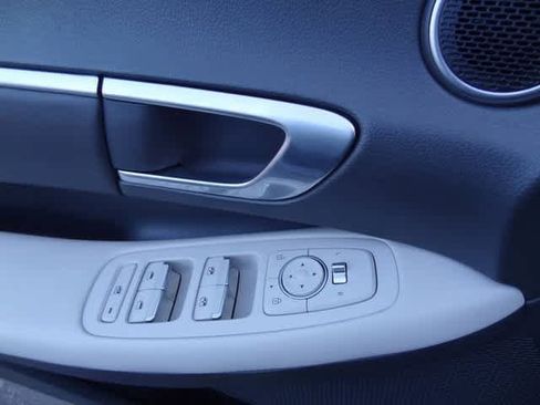 Used 2023 Hyundai Sonata SEL image 12