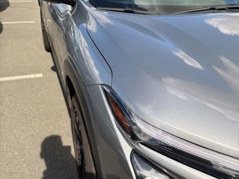 Used 2024 Chevrolet Trax ACTIV w/ Sunroof Package image 4