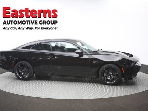 Used 2024 Dodge Charger Daytona R/T w/ Plus Group AWD/4WD image 42