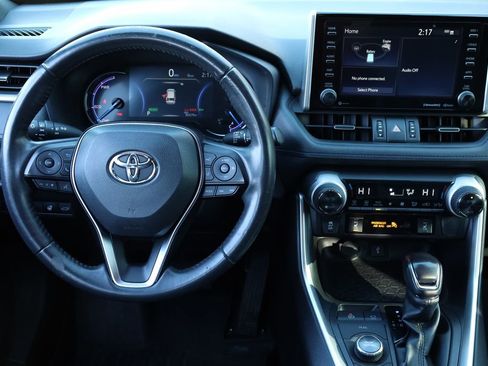 Used 2020 Toyota RAV4 XSE image 12