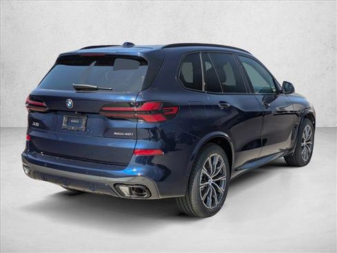 New 2026 BMW X5 xDrive40i AWD/4WD image 2