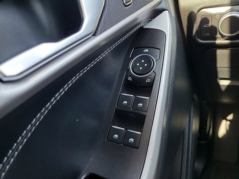 Used 2021 Ford Explorer XLT RWD image 15