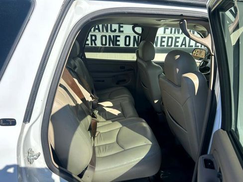 Used 2005 Chevrolet Tahoe LT w/ LT Preferred Equipment Group image 15