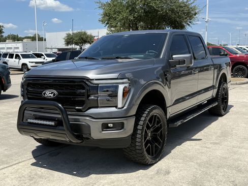 Used 2025 Ford F150 Lariat w/ Equipment Group 502A High AWD/4WD image 10