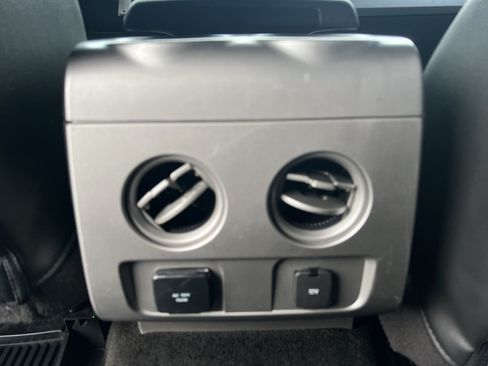 Used 2014 Ford F150 FX4 w/ Equipment Group 402A Luxury AWD/4WD image 22