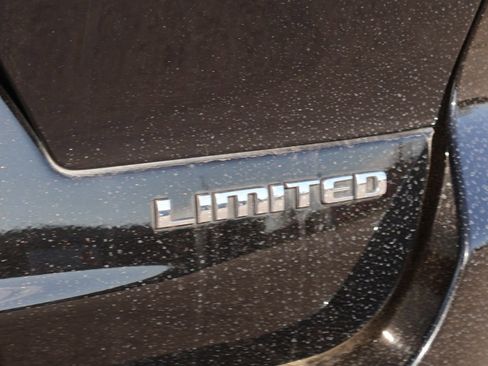 Used 2022 Jeep Grand Cherokee L Limited w/ Luxury Tech Group II image 9